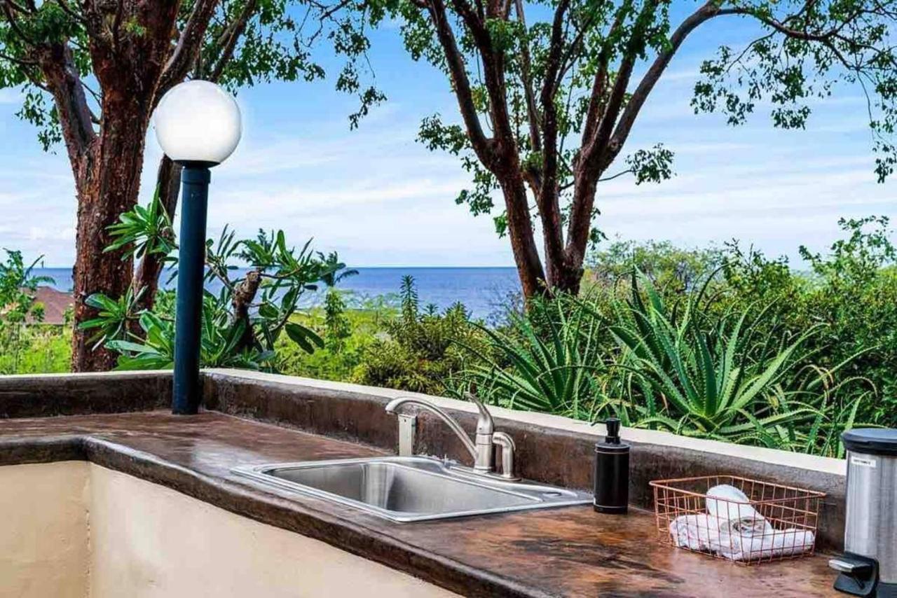 Family Friendly Kailua Bay View Ac Free Parking Walk To Kailua Village エクステリア 写真